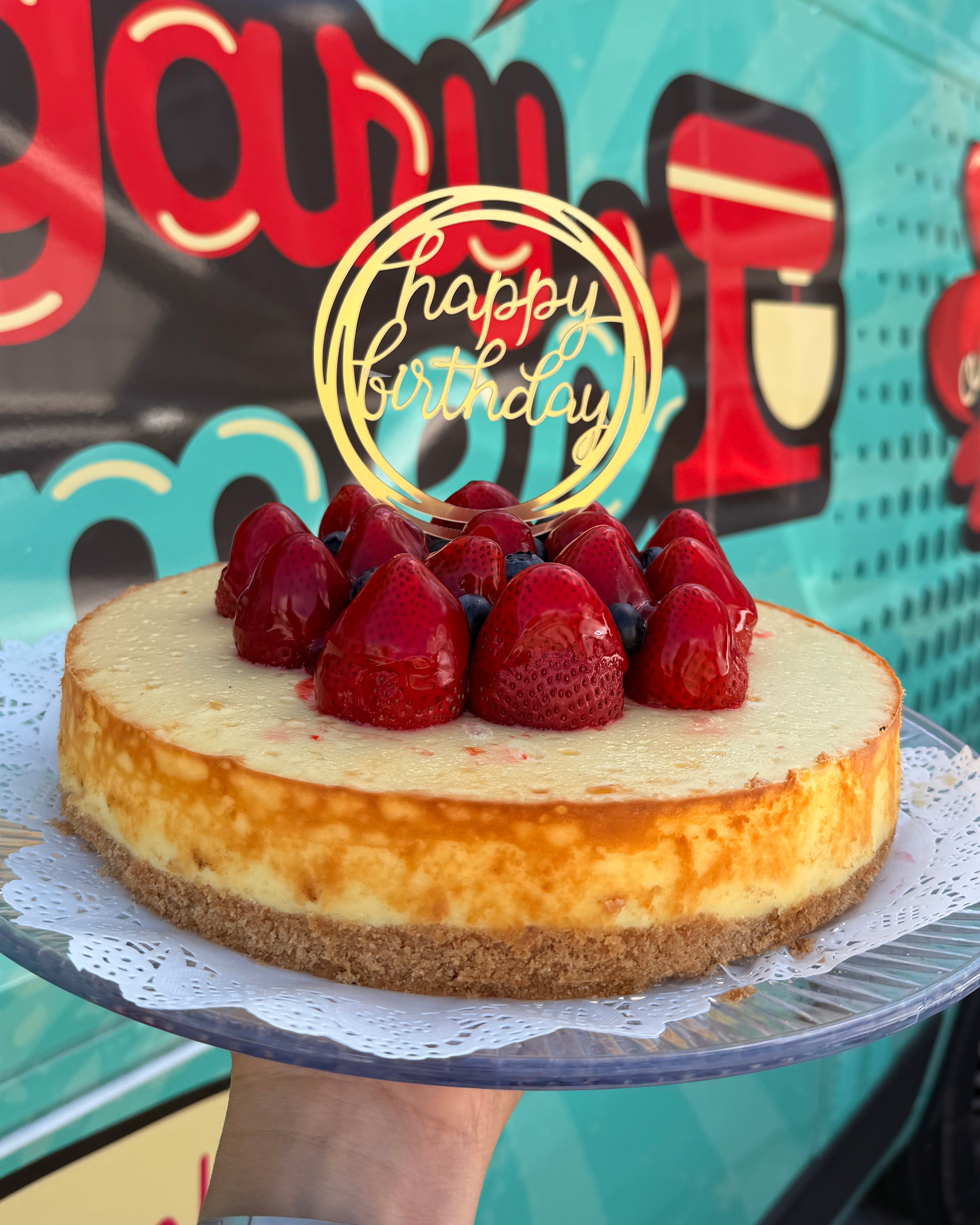 Baked Strawberry Cheesecake | Sugary Times
